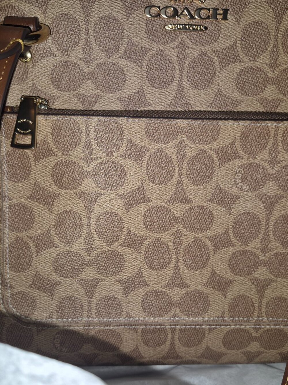 Coach style CCD69 station tote leather signature - Picture 3 of 7